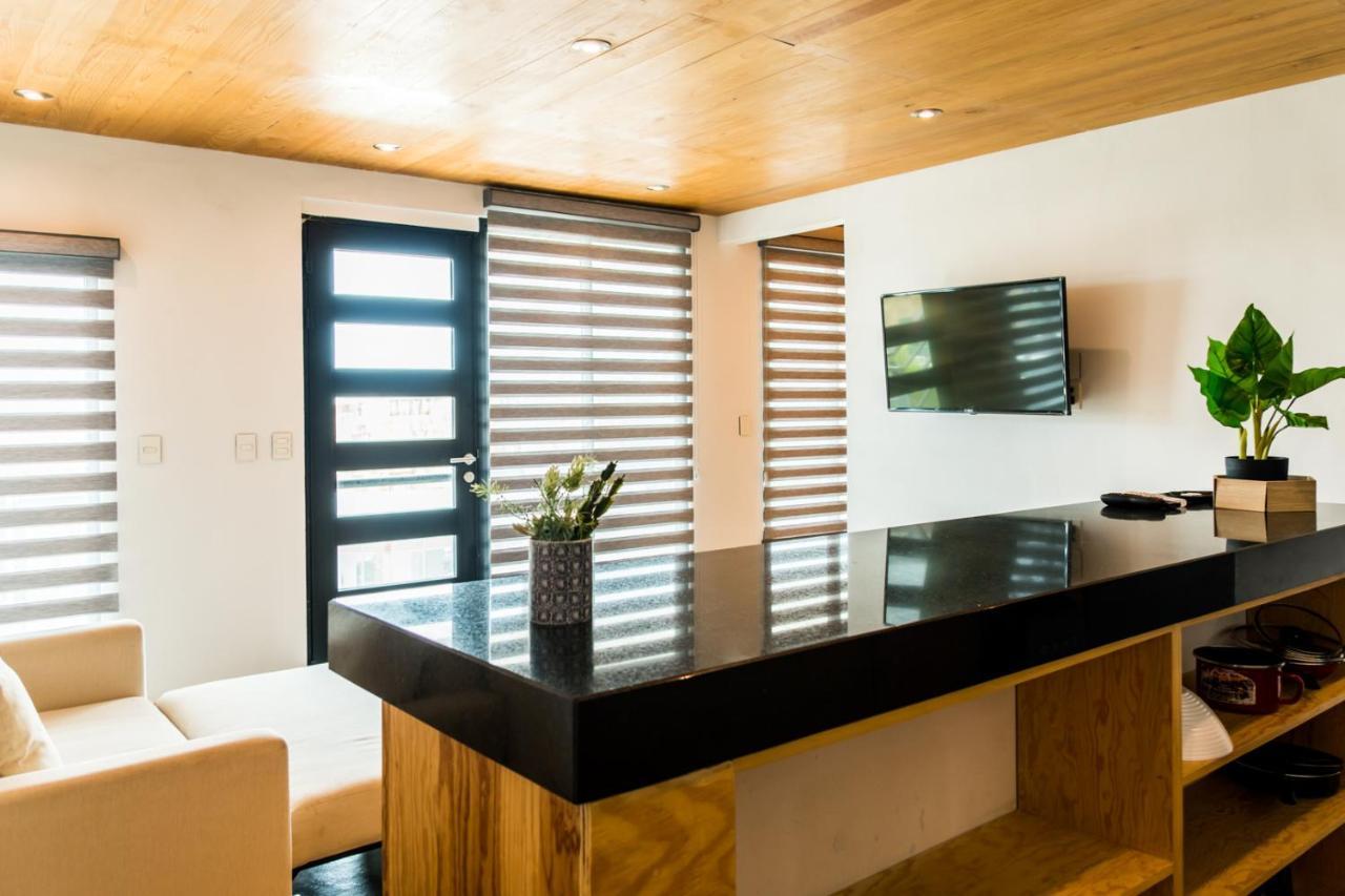 Casa Ticul Hotel Boutique - 5Th Ave (Adults Only) Playa del Carmen Exterior foto A room at the hotel