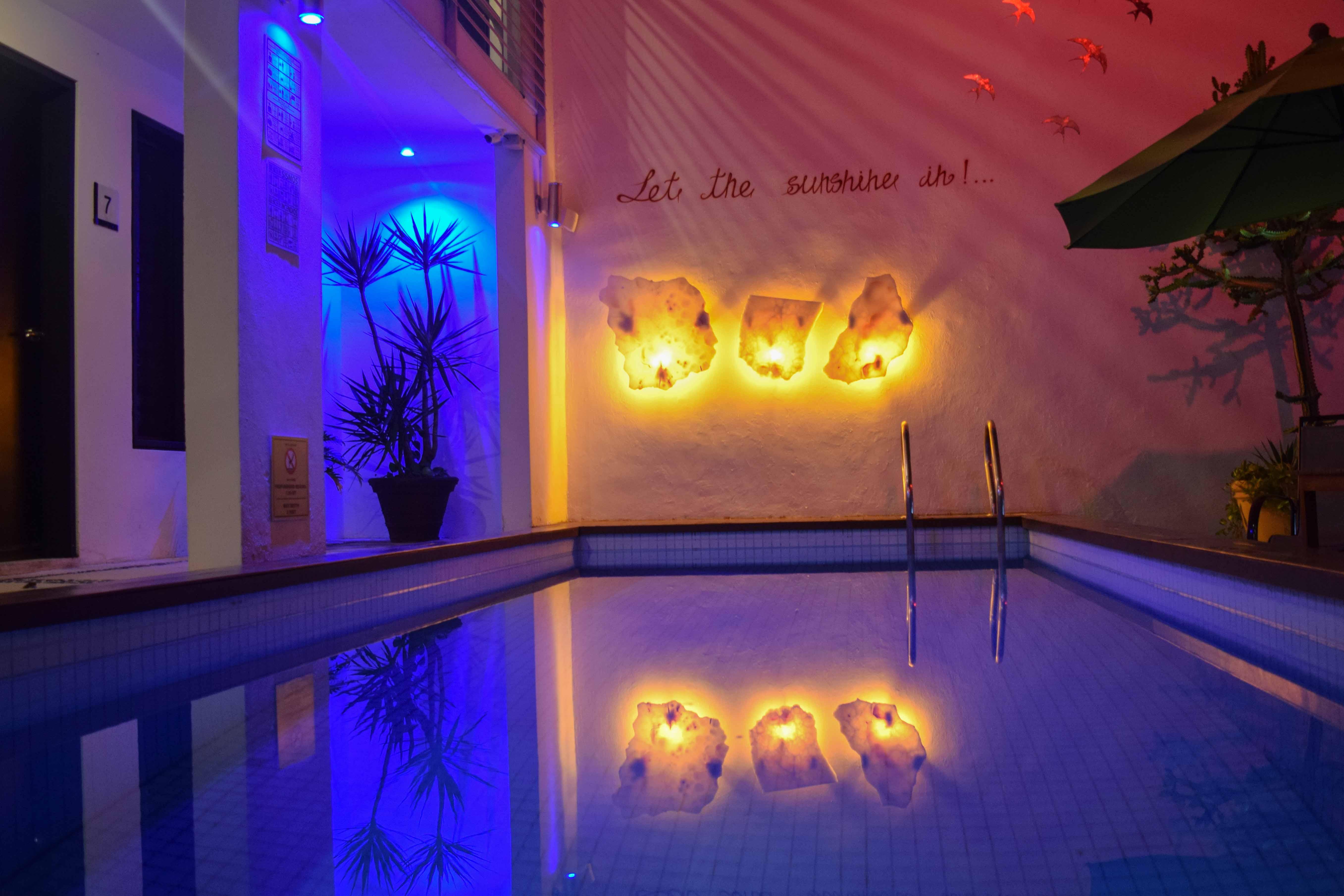 Casa Ticul Hotel Boutique - 5Th Ave (Adults Only) Playa del Carmen Exterior foto The swimming pool at the hotel