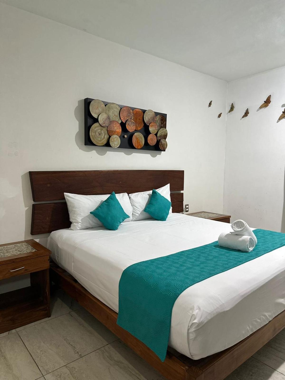 Casa Ticul Hotel Boutique - 5Th Ave (Adults Only) Playa del Carmen Exterior foto A bedroom at the hotel